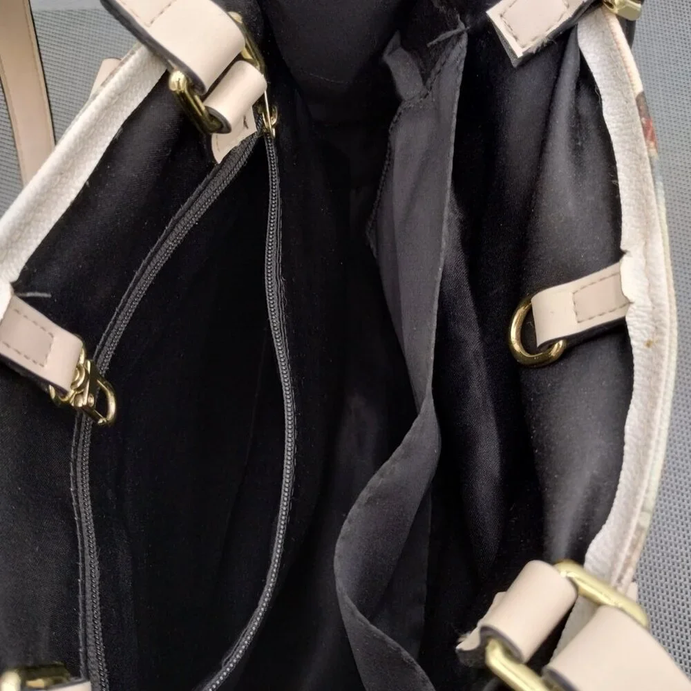 Rare! Foo Fighters All Over Purse - Picture 7 of 16